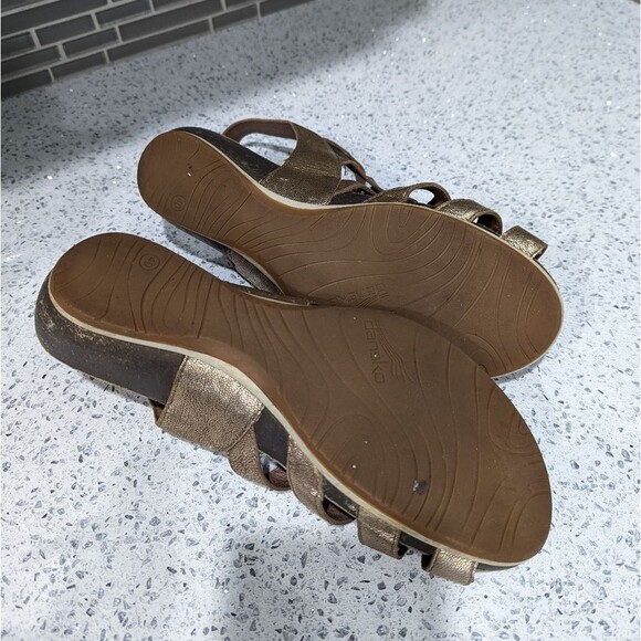 Dansko Valentina gladiator cork sandal pewter gold metallic sandal size 40 9.5 - Picture 7 of 9